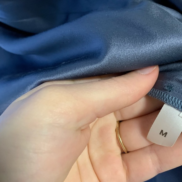 Reformation blue silk lace dress - Picture 4 of 5